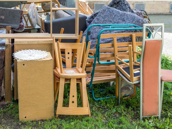 Junk Removal Service in Lake Zurich