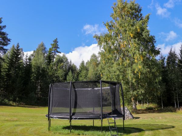Trampoline Removal in Lake Zurich