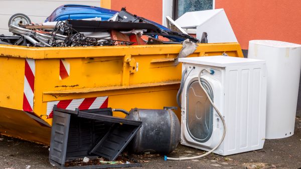 Basement Junk Removal in Lake Zurich