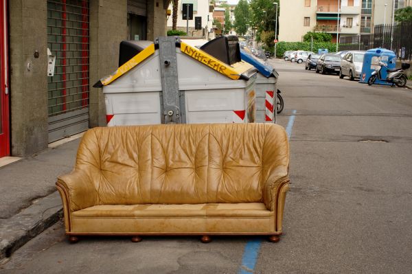 Sofa Disposal in Lake Zurich