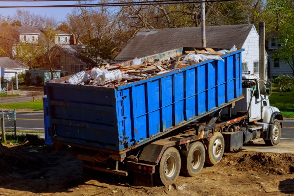Junk Pickup Service in Lake Zurich